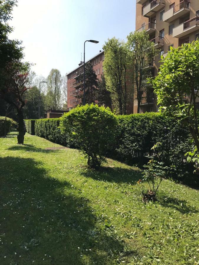 Bright Flat With Shared Garden Apartment Milan Luaran gambar