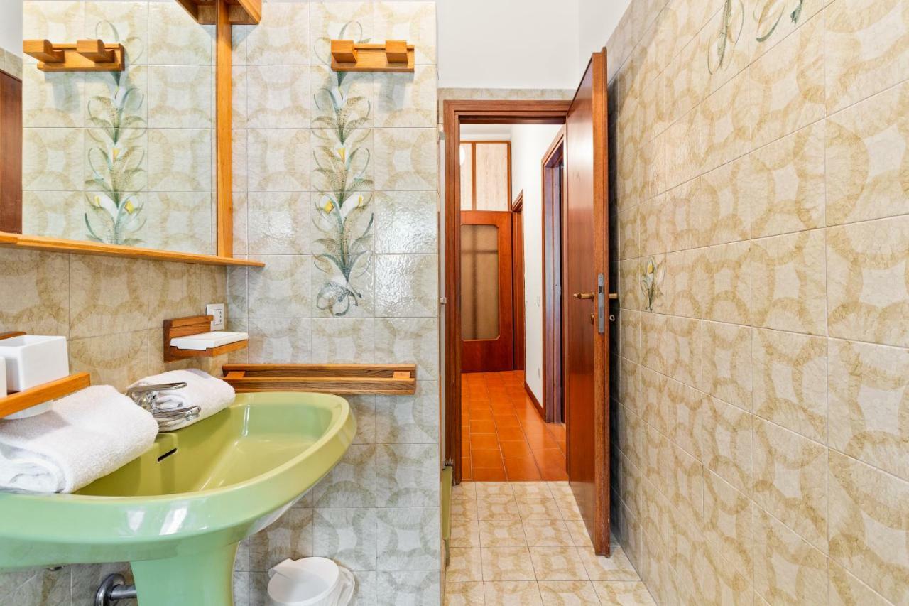 Bright Flat With Shared Garden Apartment Milan Luaran gambar